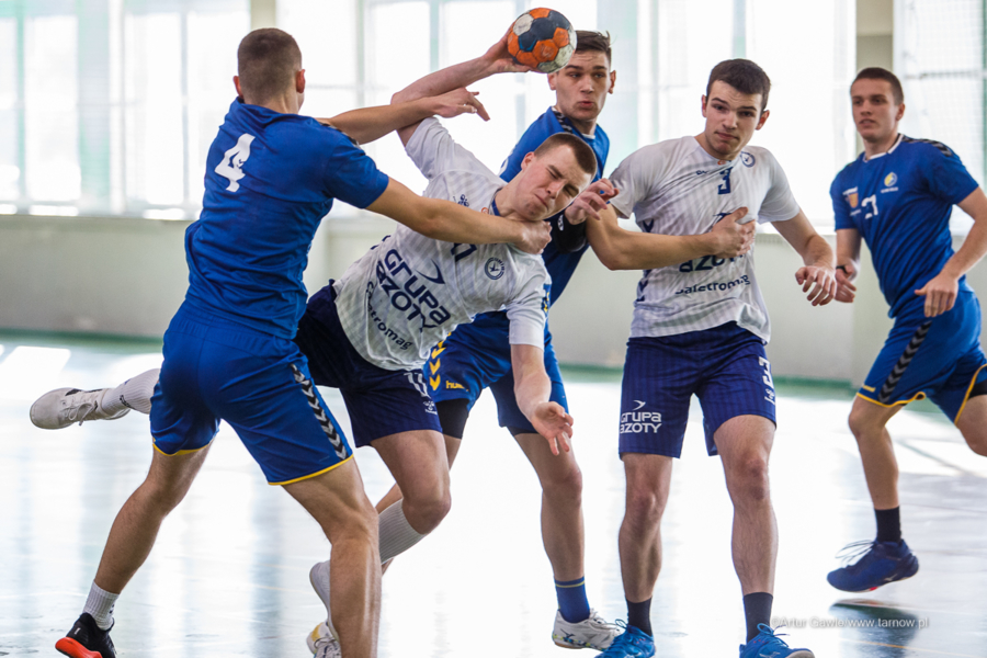 Mecz drugiej ligi piłki ręcznej mężczyzn: Grupa Azoty Unia II Tarnów - Vive II Kielce